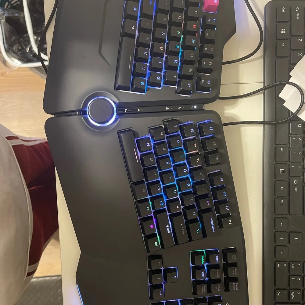 Cloudnine C989 Ergonomic Mechanical Keyboard